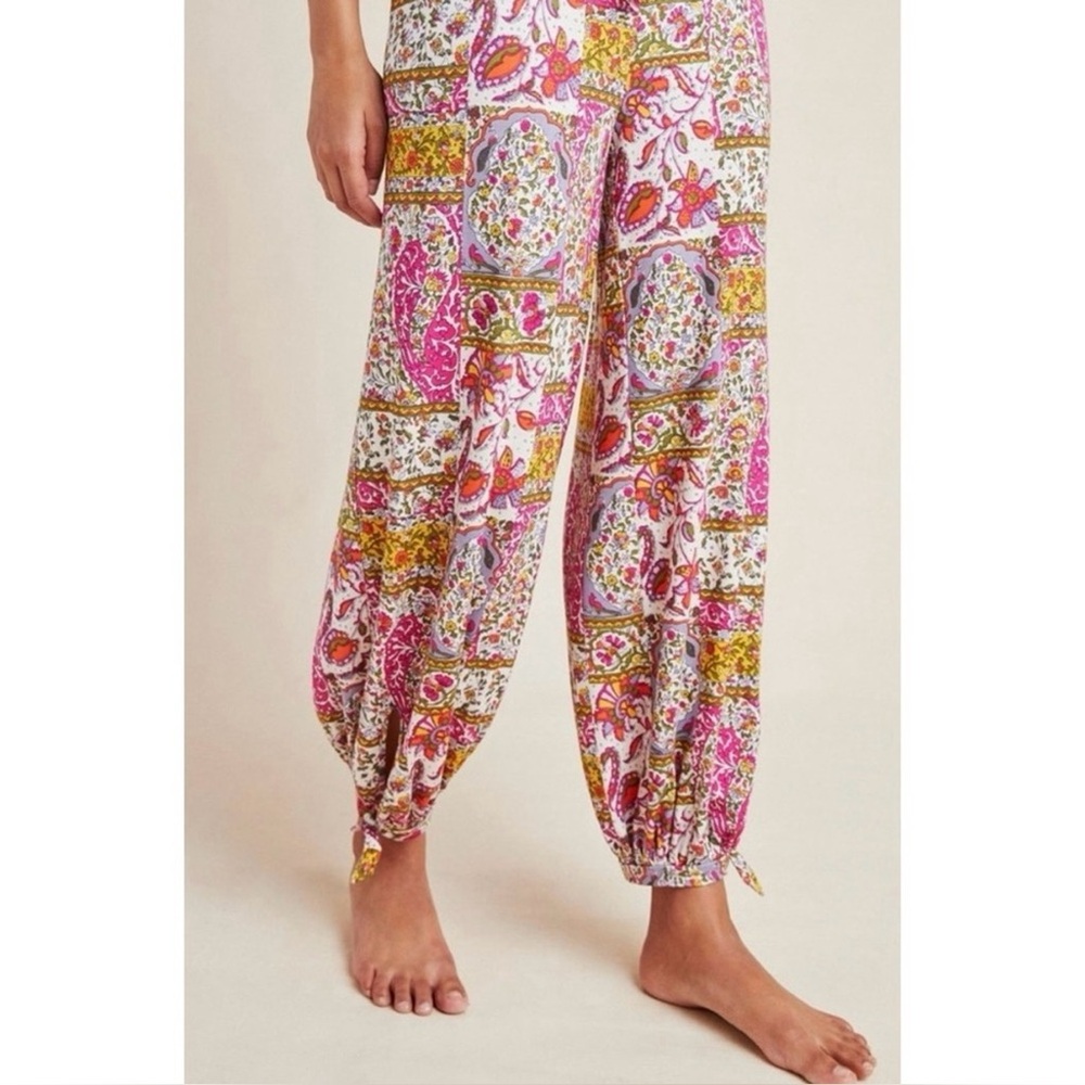Anthropologie Maelynn Surat Harem Joggers Pink White Floral Print Pants S